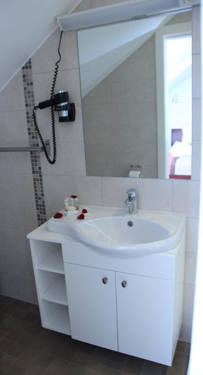 Gargzdu Pramogos Hotel Gargždai Стая снимка